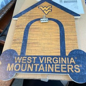 West Virginia University doghouse photo holder
